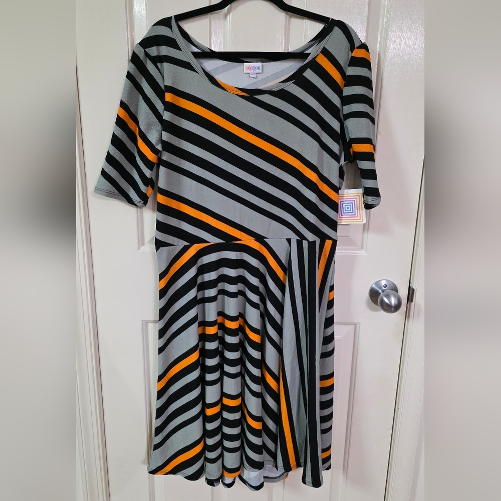 LulaRoe Nicole 3XL stripes